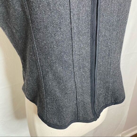 Vintage 90s Gap Vest Gray Wool Sleeveless Zip Front - Picture 4 of 7